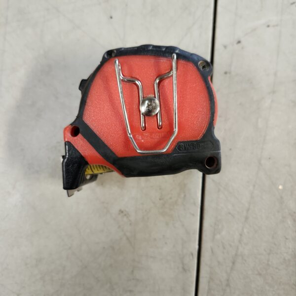 Milwaukee 16 ft. x 1-5/16 in. Wide Blade Magnetic Tape Measure with 16 ft. Reach | EZ Auction