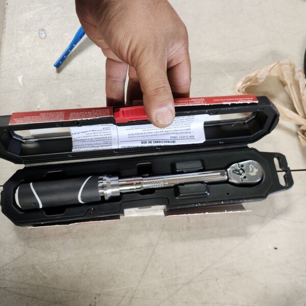 Husky 40 in./lbs. to 200 in./lbs. 1/4 in. Drive Torque Wrench | EZ Auction