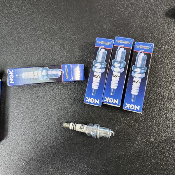 NGK 5464 BKR5EIX-11 Iridium IX Spark Plug, Pack of 4 | EZ Auction