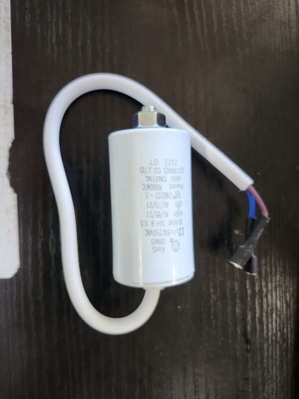 Run Capacitor CBB65 250VAC 12uF 250V AC 12MFD 12 uF MFD 250 VAC 40/85/21 36x62mm SH B.S3 UL Cap | EZ Auction