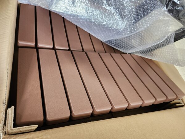 Hot Tub Steps/Spa Steps for Round or Straight Sided Spa, Non-Slip Steps for Outdoor/Indoor, Brown Stairs | EZ Auction