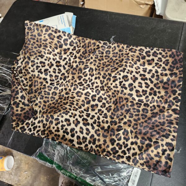 18 inch leopard pillow case | EZ Auction