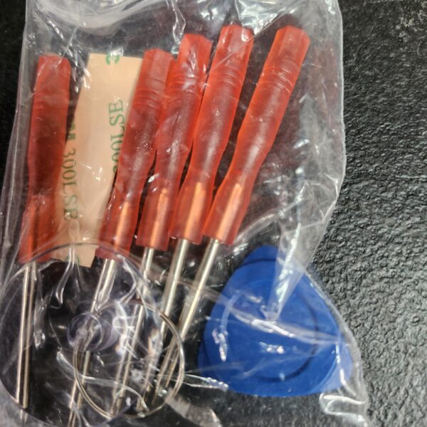 Small screw drivers | EZ Auction