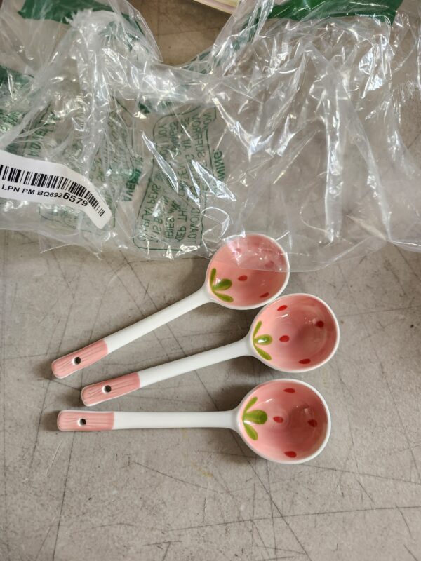 3PCS Long Handle Ceramic Soup Spoons Strawberry Pattern Tablespoons Cute Porcelain Spoon for Breakfast Cereal Rice Yogurt Appetizers and Desserts | EZ Auction