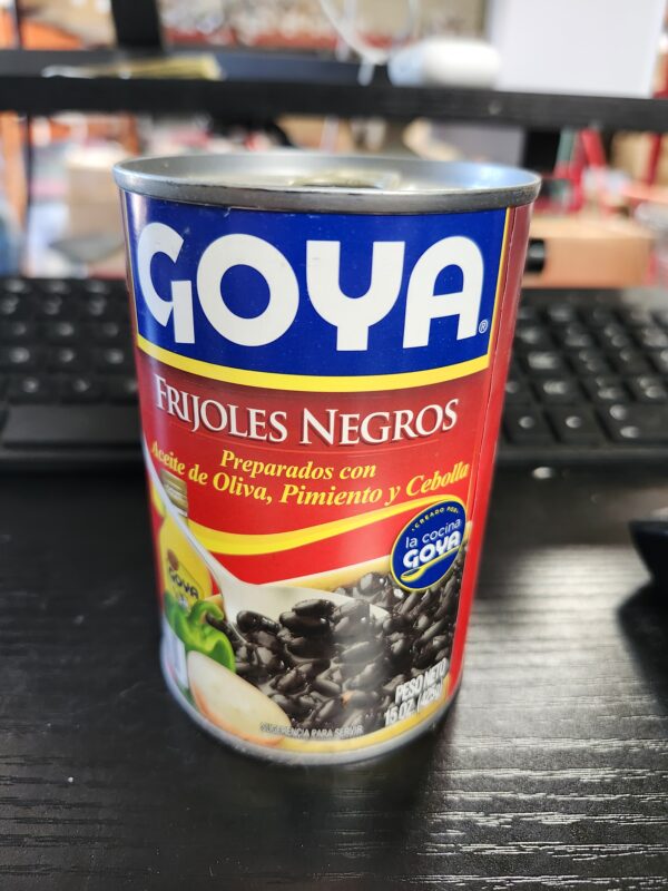 EXPIRE 10/22/2025* Goya Black Bean Soup, 15 oz | EZ Auction