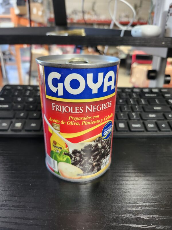 EXPIRE 10/22/2025* Goya Black Bean Soup, 15 oz | EZ Auction