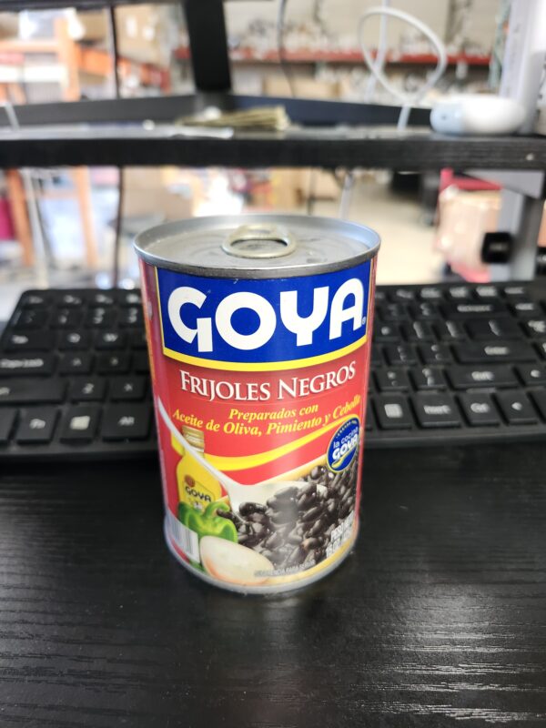 EXPIRE 10/22/2025* Goya Black Bean Soup, 15 oz | EZ Auction