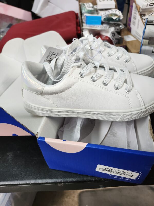 Women Trainers Sneakers Size 4 White | EZ Auction