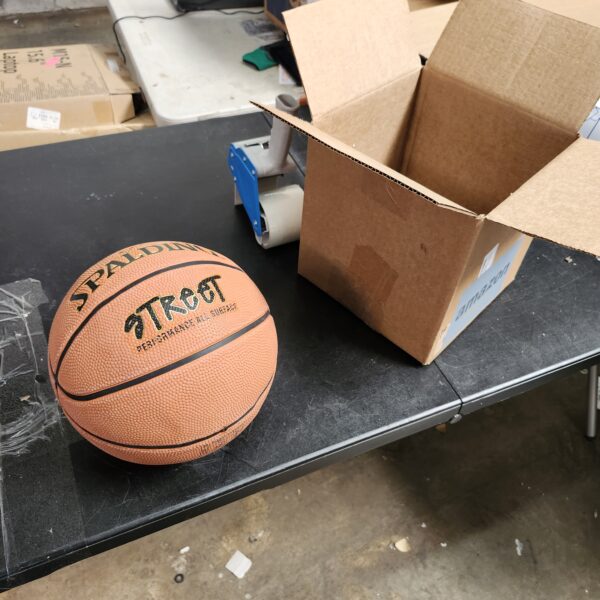 Spalding Outdoor Basketballs | EZ Auction