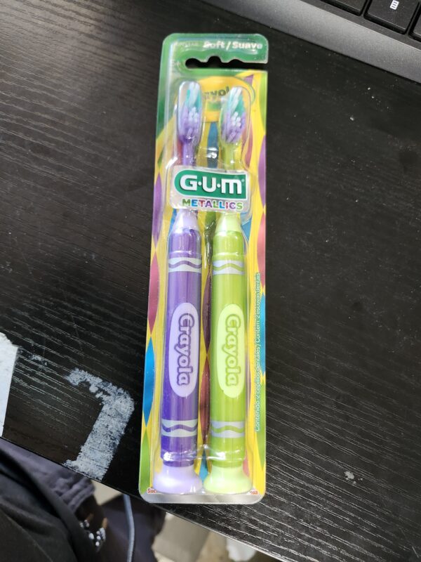 COLOR MAY VARY GUM Crayola Metallic Marker Toothbrush 227  | EZ Auction