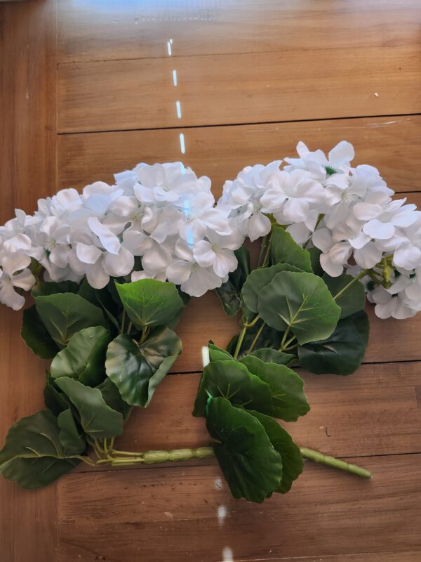 White Hydrangea Artificial Flowers Large Artificial Hydrangeas Silk Flowers for Home Decor Indoor Wedding Flowers Bouquets Faux Flowers Kitchen Centerpiece Table Decorations | EZ Auction