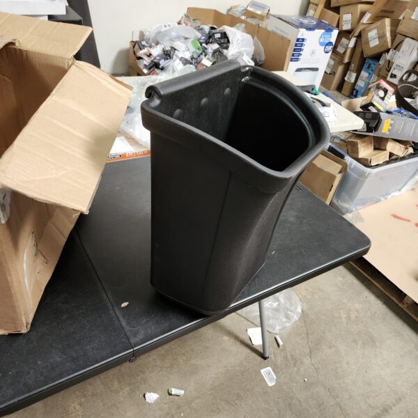 Carlisle FoodService Products CC11TH03 Trash Bin for Bussing Cart, 7 gal Capacity, 22" Height, 18" Width, 12.25" Length, Polyethylene (PE), Black | EZ Auction