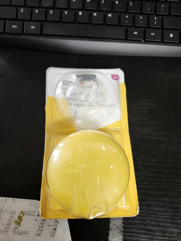 Medela Contact Nipple Shield for Breastfeeding, 16mm Extra Small Nippleshield, For Latch Difficulties or Flat or Inverted Nipples, 2 Count with Carrying Case, Made Without BPA, 3 Piece Set, 101034109 | EZ Auction