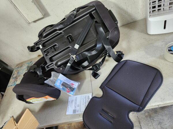 Graco Tranzitions 3 in 1 Harness Booster Seat | EZ Auction