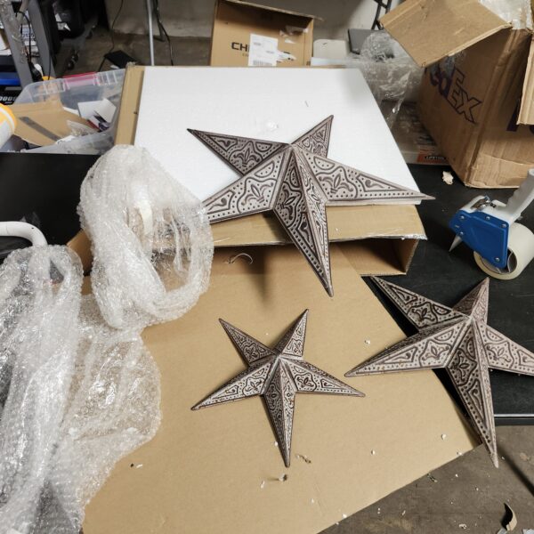 Deco 79 Metal Star Home Wall Decor Indoor Outdoor Wall Sculpture, Set of 3 Wall Art 24", 18", 13"H, Brown | EZ Auction