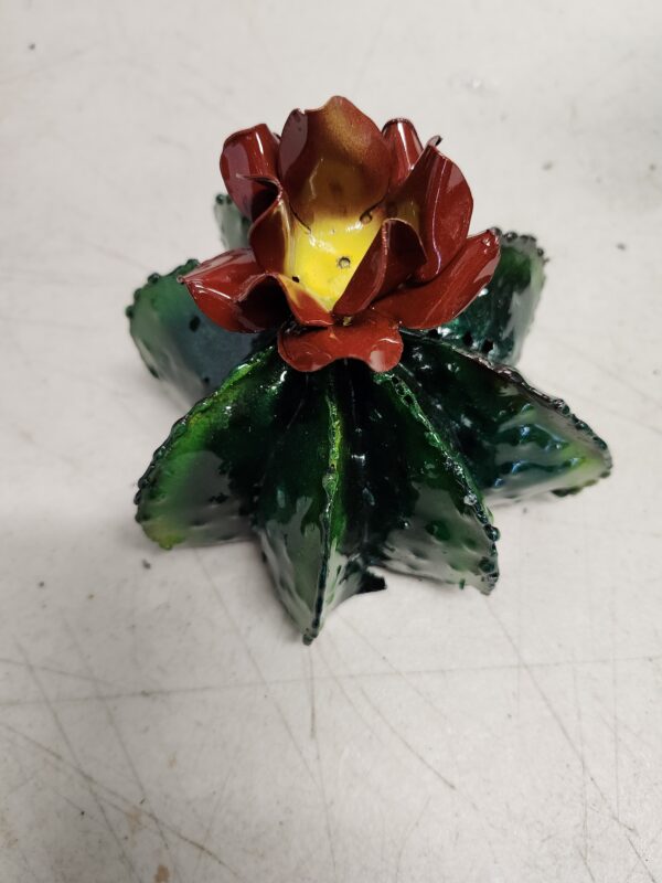 HANDMADE IRON FIGURINE CACTUS FLOWER | EZ Auction