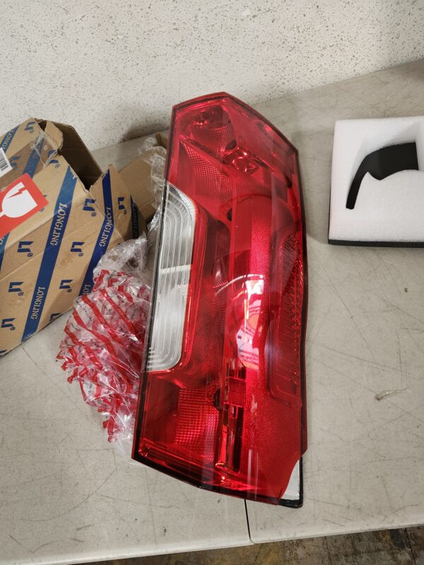 Driver Left Side Tail Light Rear Lamp With Circuit and Bulbs Fit Freightliner Mercedes Sprinter 2019-onward | EZ Auction