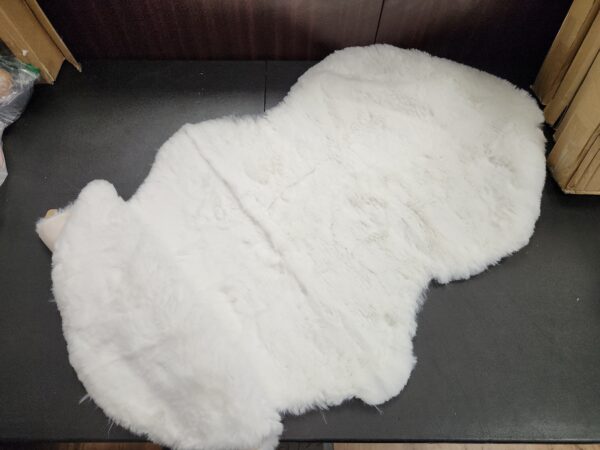 White Faux Rabbit Fluffy Fur Rugs for Bedroom Machine Washable Furry Area Rugs for Living Room Smal 2x4 Shag Runner Rug Nursery Rug | EZ Auction