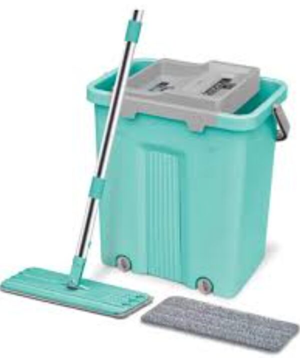 *** USED *** Flat Mop Bucket System - Hand Free Dry Wet Self Wringing Floor Cleaning Kit,360 | EZ Auction