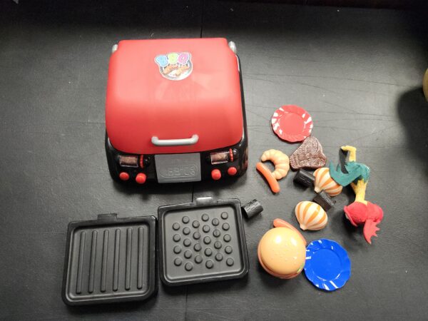 ***USED MISSING ITEMS REFER TO DISCRIPTION***Kids Play Food Grill with Pretend Smoke Sound Light Kitchen Playset BBQ Accessories Camping Cooking Set Barbecue Toddler Girl Boy Toy 2 3 4 5 6 Year Old 4-8 Birthday Kid Outdoor Toy Gift Idea | EZ Auction