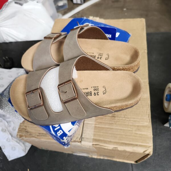 *** SIZE 6.5 *** Birkenstock Women's Mules | EZ Auction