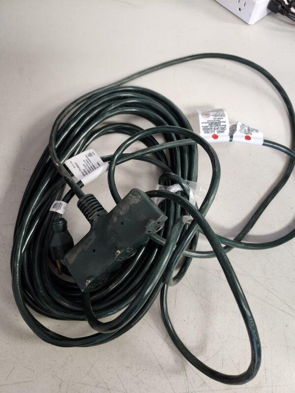 ***USED***Outdoor Green Extension Cord 50 ft, 3 Prong, for Light or Heavy Duty Electrical Equipment and Appliances, Weatherproof, Durable, Christmas Light Extension, 16 AWG 13A 125V 1625W ETL Listed | EZ Auction