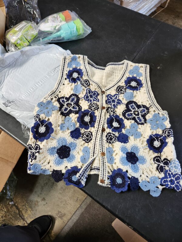 ONE SIZE * Women Hollow Crochet Knit Vest, Waistcoat Beaded Floral Button Crop Cardigan Top | EZ Auction