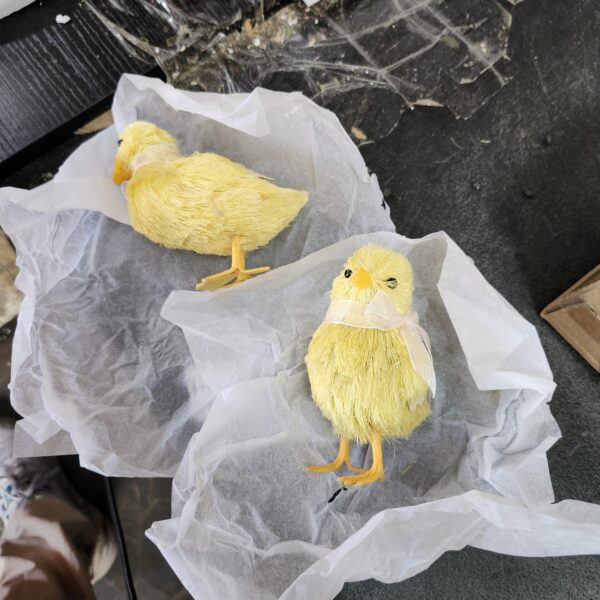 Nature Vibe Sisal Baby Chick Duck Easter Decorations,Set of 2 Yellow Spring Decor Realistic Easter Figurines as Spring Decorations or Holiday Parties, Decorative Farm Animals as Farmhouse Easter Decor | EZ Auction