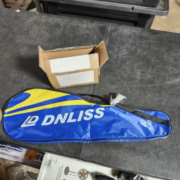 ** NOT EXACT MODEL, REALLY SIMILAR PRODUCT, * Racket Bag - for 1, 2 or 3 Squash or Badminton Racquets | EZ Auction