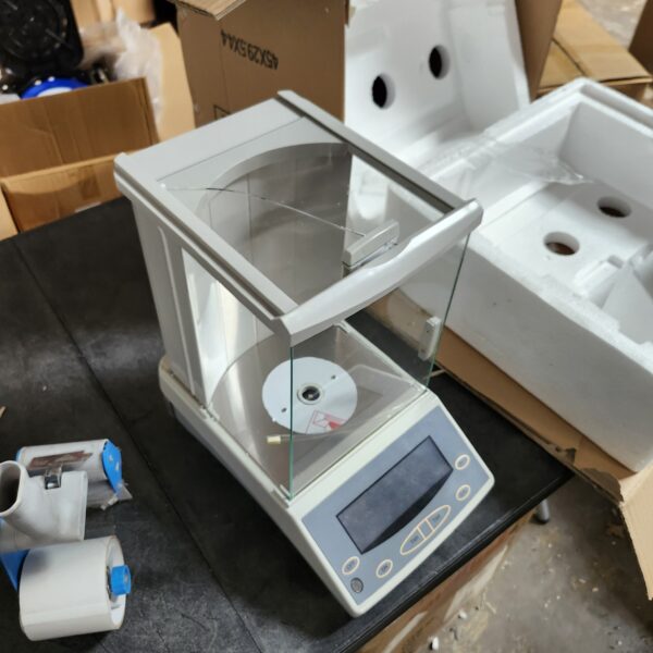 U.S. Solid 200 x 0.0001g Analytical Balance - Density and Dynamic Weighing, 0.1 mg Lab Balance Digital Precision Scale | EZ Auction