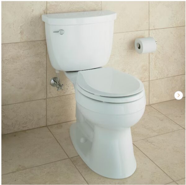 ***USED AND THE CLAMPS ARE BROKEN***Cachet Round Antimicrobial, Soft Close Front Toilet Seat in White | EZ Auction