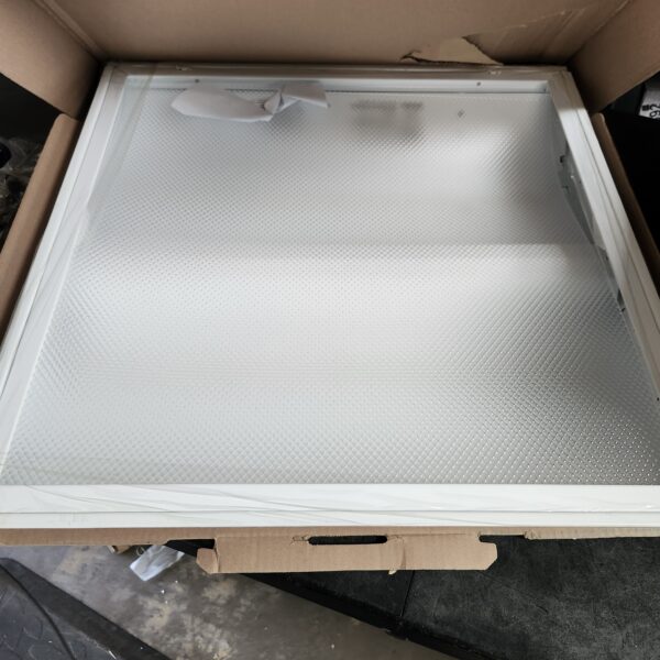 Contractor Select GT 2 ft. x 2 ft. Integrated LED 2200 Lumens 4000K Commercial Grade Recessed Troffer | EZ Auction