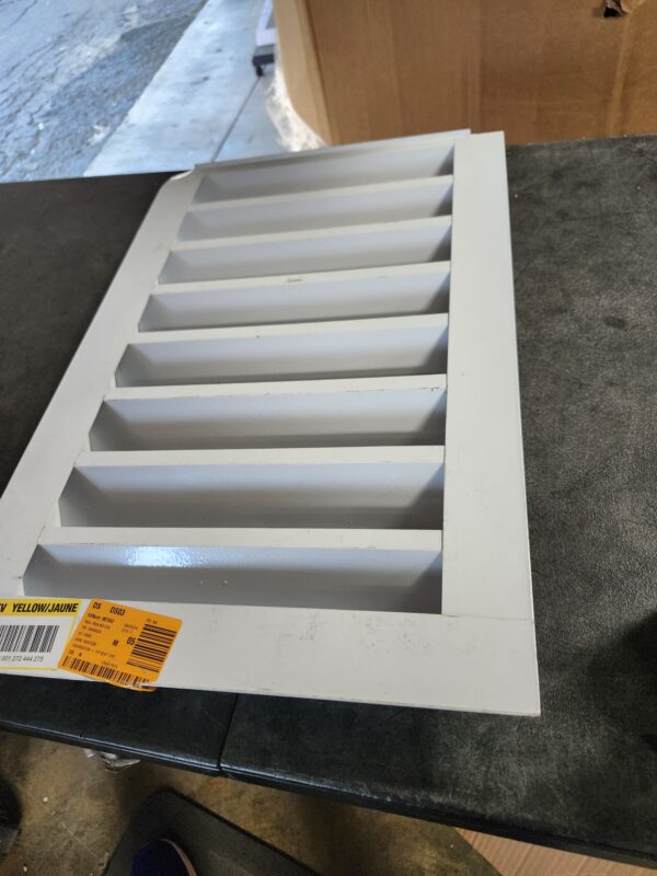 Gibraltar Building Products 14 in. x 24 in. Rectangular White Galvanized Steel Built-in Screen Gable Louver Vent | EZ Auction