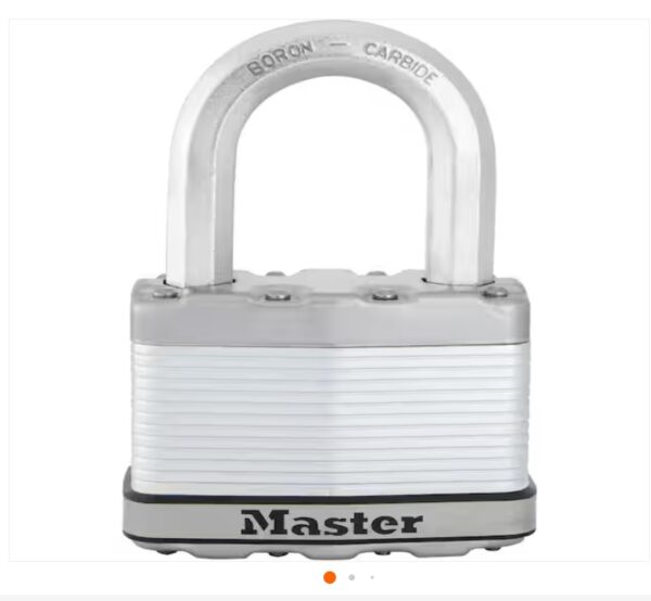 Master Lock Heavy Duty Outdoor Padlock with Key, 2-1/2 in. Wide, 1-1/2 in. Shackle | EZ Auction