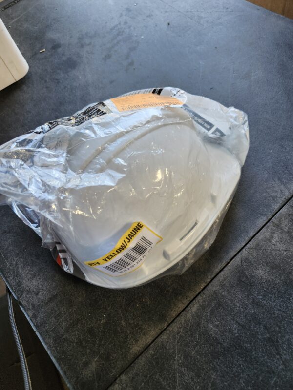 PIP White Type 1 Class E Hard Hat with 4-Point Pinlock Suspension | EZ Auction