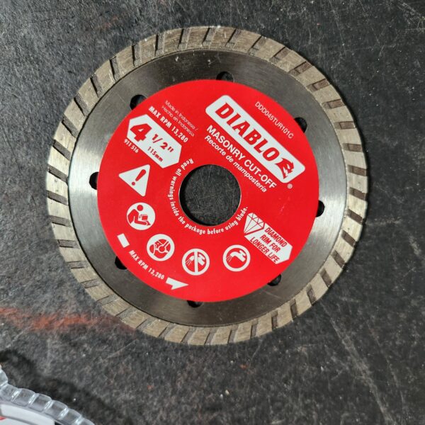 "DIABLO 4-1/2 in. Diamond Blade Turbo Rim Masonry Cut Off" | EZ Auction