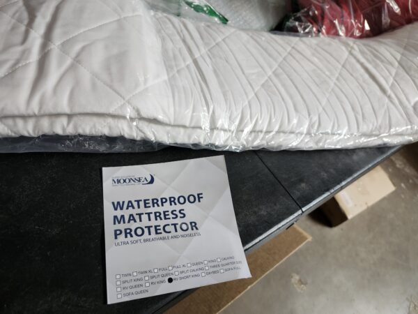 Mattress Protector King Waterproof Mattress Cover King Size Mattress Pad Cover Breathable Noiseless Deep Pocket Bed Cover for 6-18" Mattress Pad - Soft Washable Vinyl Free (King, 1 Pack) | EZ Auction