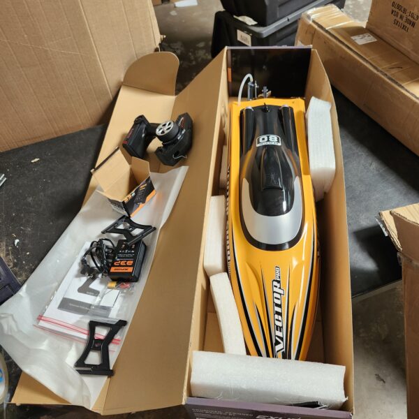 ***CONTROLLER IS DAMAGED***VOLANTEXRC Brushless RC Boat VectorSR80 Pro, 50MPH 32.5” High Speed Remote Control Boat, Fast Racing Boat with Self-Righting&Durable Metal Parts for Adults (798-4P RTR) | EZ Auction