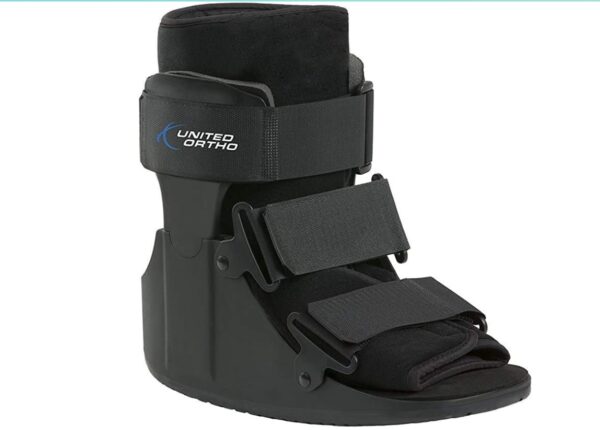 SIZE L United Ortho USA14013 Short Cam Walker Fracture Boot, Black | EZ Auction