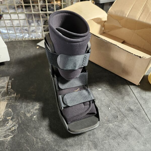 SIZE L United Ortho USA14013 Short Cam Walker Fracture Boot, Black | EZ Auction