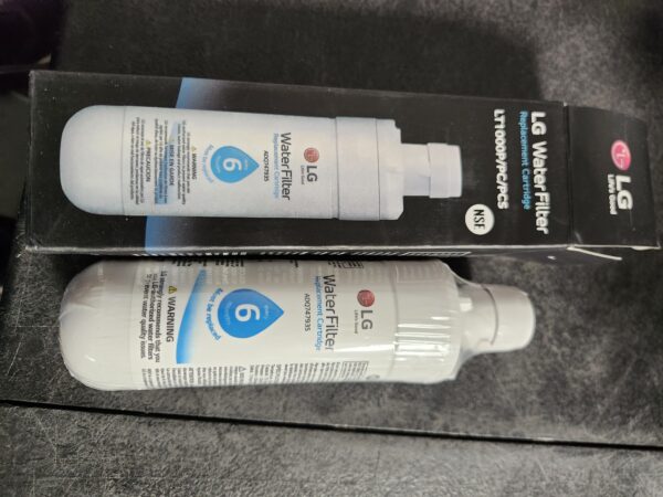 LG LT1000P - 6 Month / 200 Gallon Capacity Replacement Refrigerator Water Filter (NSF42, NSF53, and NSF401) ADQ74793501, ADQ75795105, AGF80300704, or AGF80300705 White | EZ Auction