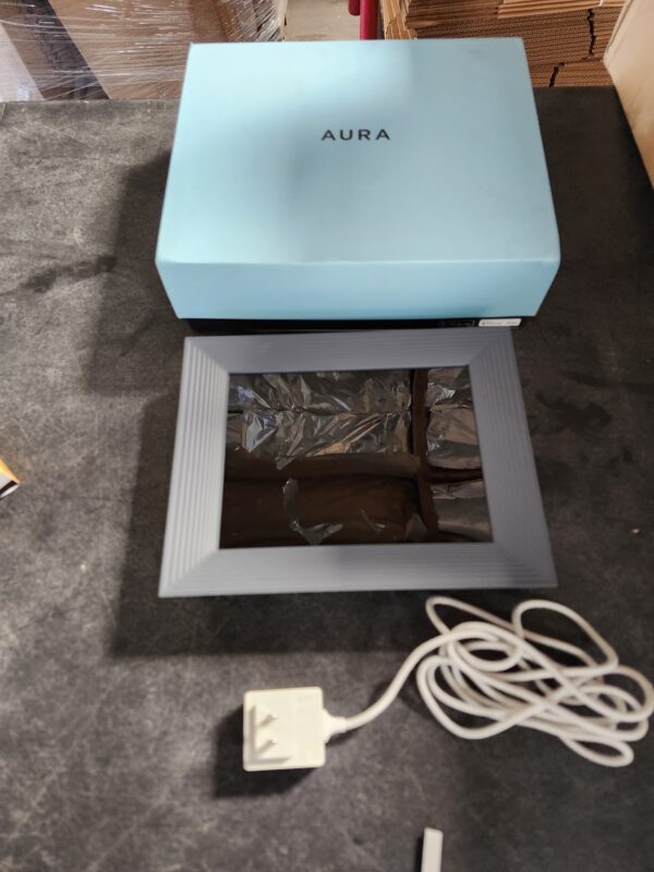 Aura Mason WiFi Digital Picture Frame | Wirecutter's Best Digital Frame for Gifting | Send Photos from Your Phone | Quick, Easy Setup in Aura App | Free Unlimited Storage | Black | EZ Auction