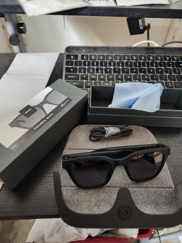 Bose Frames Alto Black Audio Sunglasses S/M - Unused Local Samples | EZ Auction