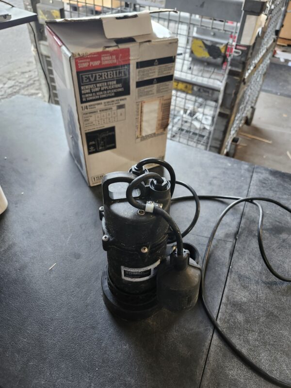 *** USED *** 1/4 HP Aluminum Sump Pump Tether Switch | EZ Auction