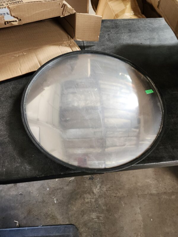 IC1800 18" Acrylic Convex Mirrors | EZ Auction