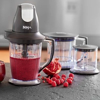 MasterPrep Professional Blender High-Power 64 Ounce Capacity with Multiple Speed Settings