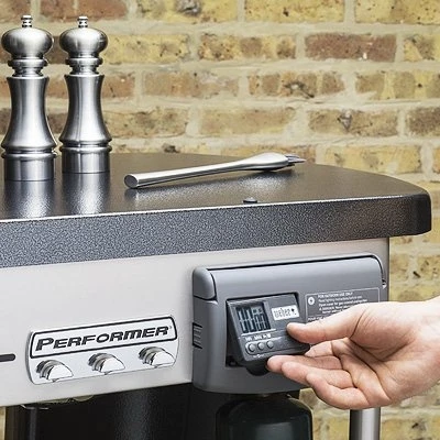 Performer Deluxe Charcoal Grill, Black, 22 In.