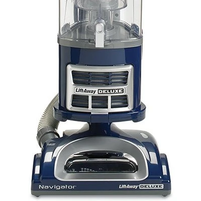 Navigator Lift-Away Deluxe Upright Vacuum