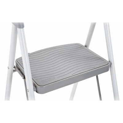 3-step Steel Step Stool With 225 Lb Capacity And Type Ii Duty Rating