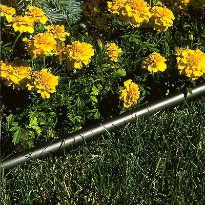 4 In. H. X 20 Ft. L. Black Plastic Lawn Edging - Model Ice205